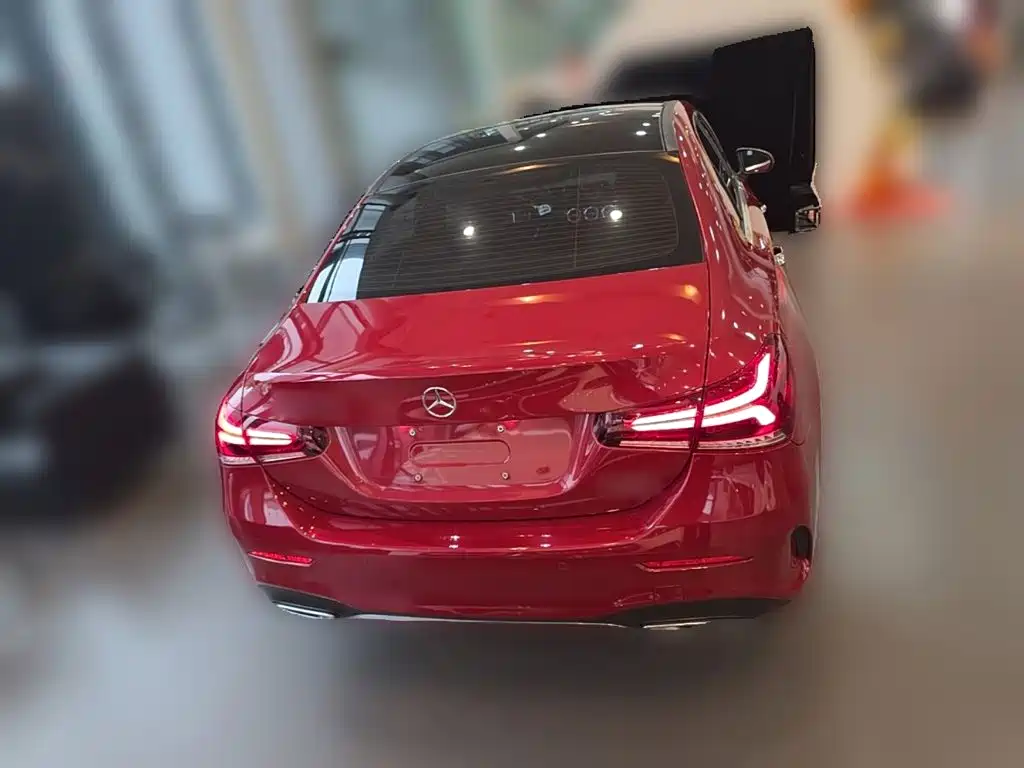 Mercedes-Benz A-Class — миниатюра 8