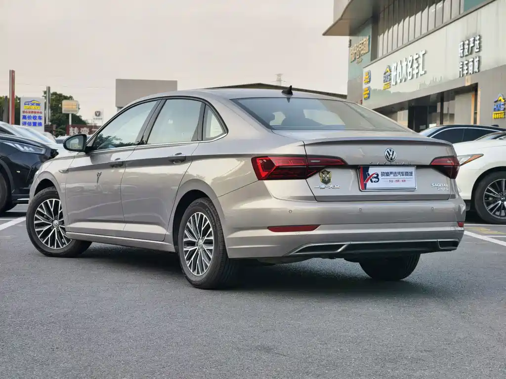 Volkswagen Sagitar — миниатюра 4
