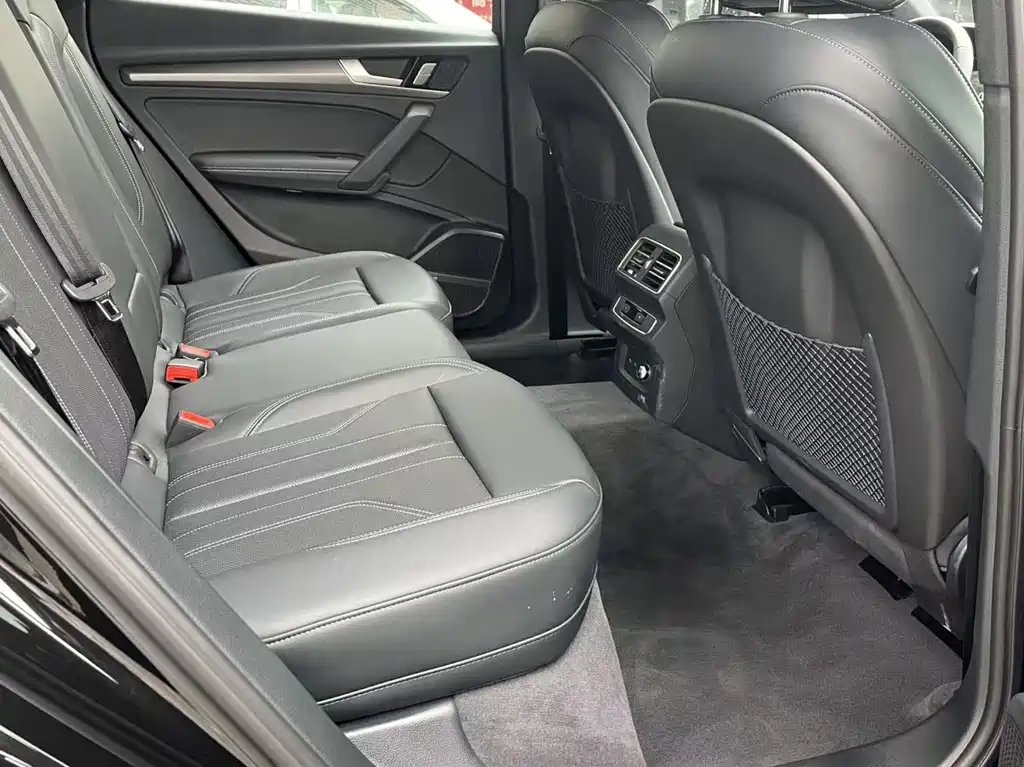 Audi Q5L — миниатюра 10