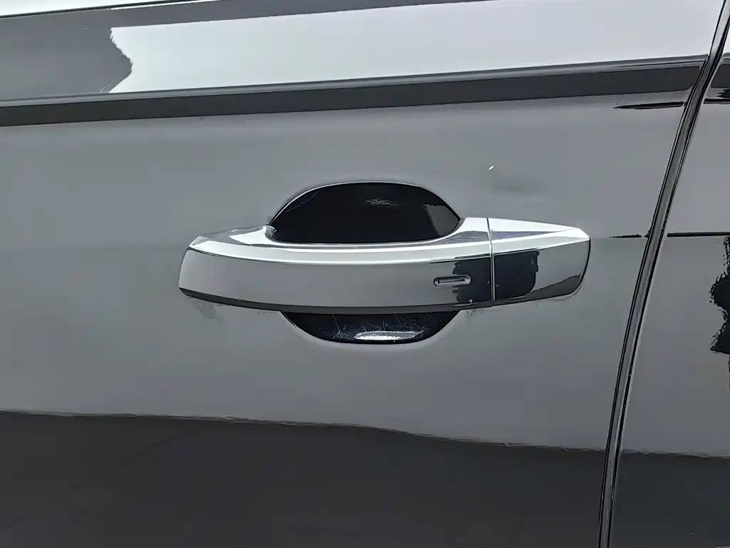 Volkswagen Phideon — миниатюра 18