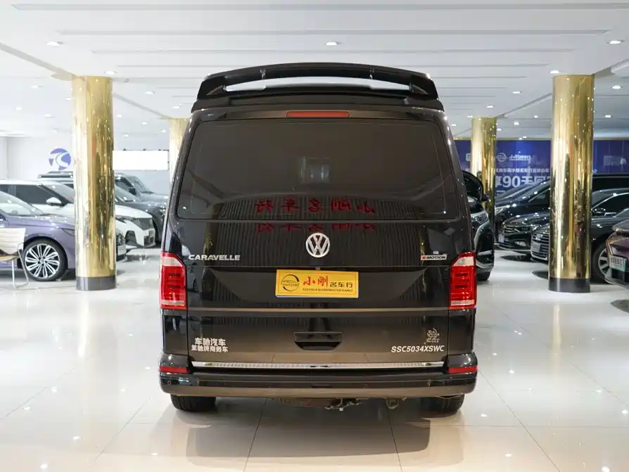 Volkswagen Caravelle — миниатюра 23