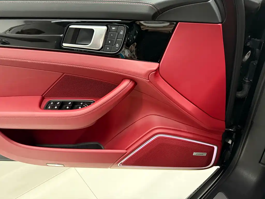 Porsche Panamera — миниатюра 15