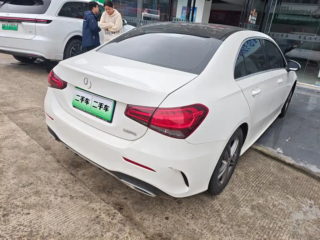 Mercedes-Benz A-Class — миниатюра 10