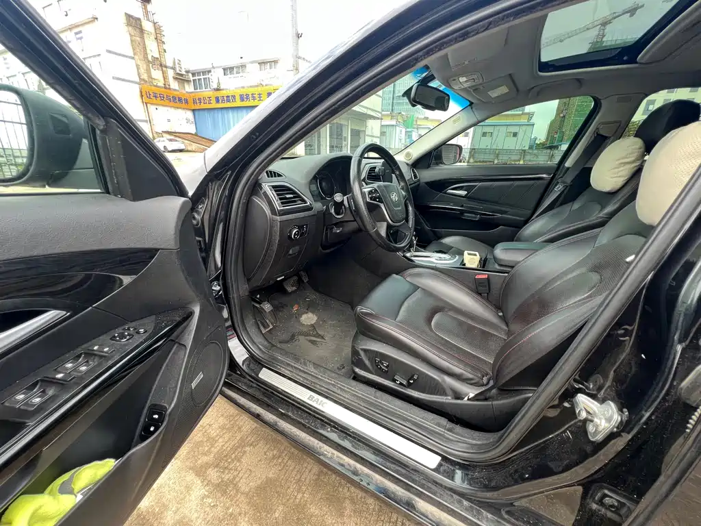 BAIC Senova D70 — миниатюра 6