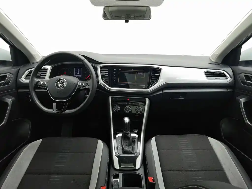 Volkswagen T-Roc — миниатюра 5