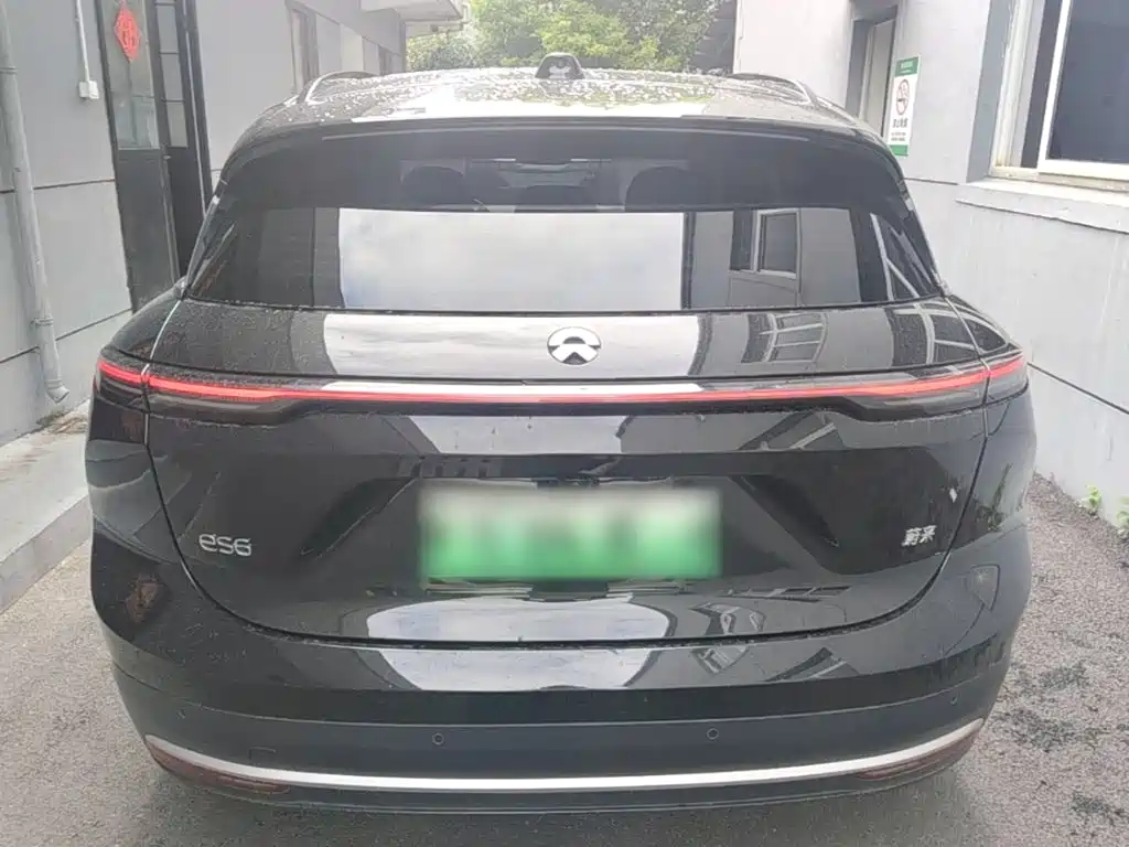 NIO ES6 — миниатюра 6