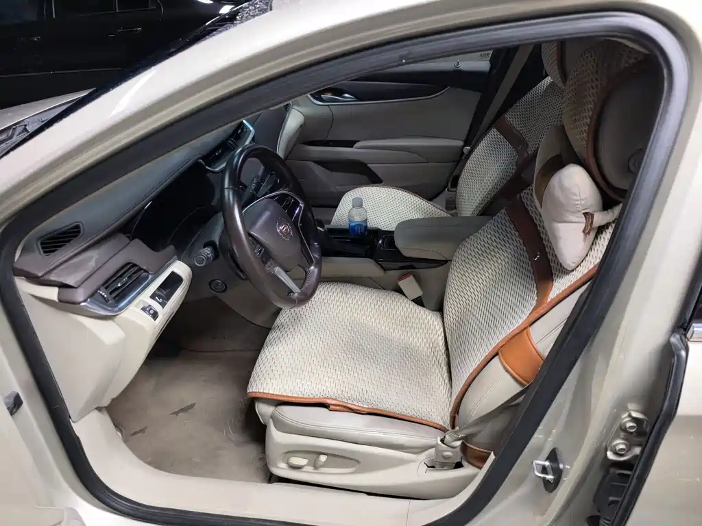 Cadillac XTS — миниатюра 6