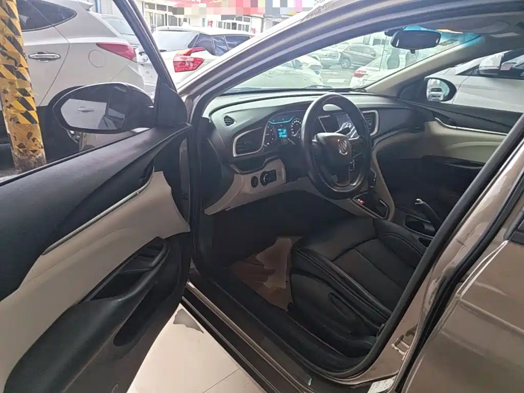 Buick Excelle — миниатюра 16