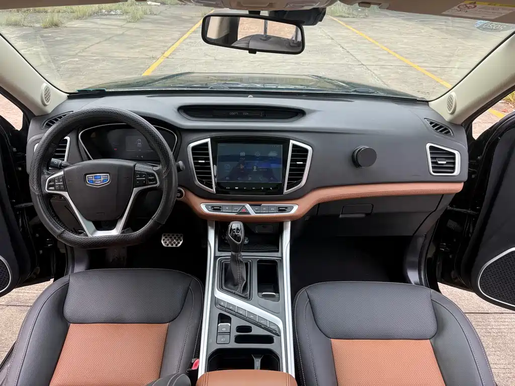 Geely Vision X6 — миниатюра 15