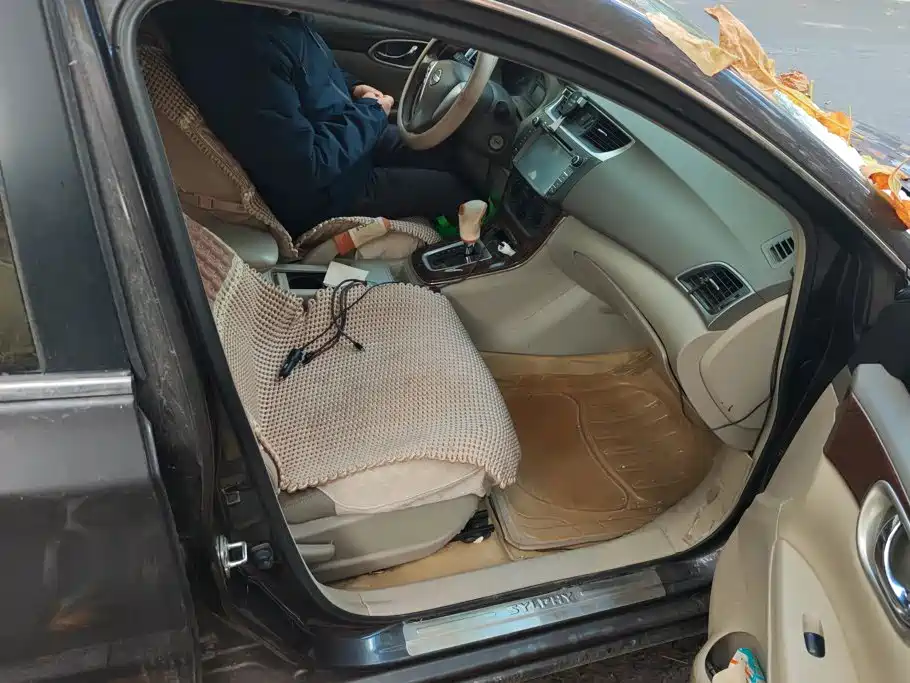 Nissan Sylphy — миниатюра 8