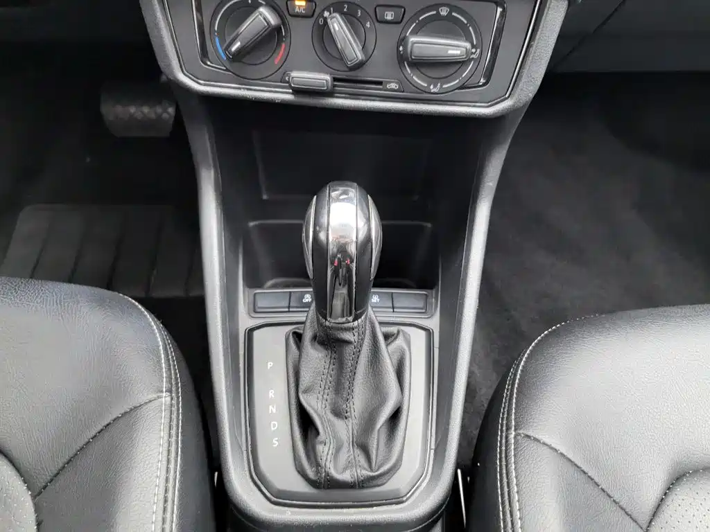 Volkswagen Santana — миниатюра 13