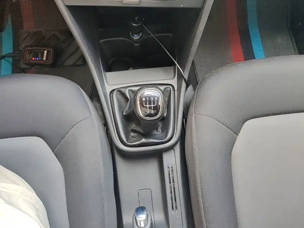 Skoda Rapid — миниатюра 14