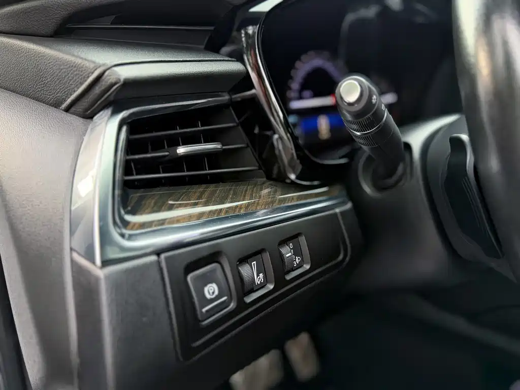 Cadillac XT5 25T Tech Type, фото 11