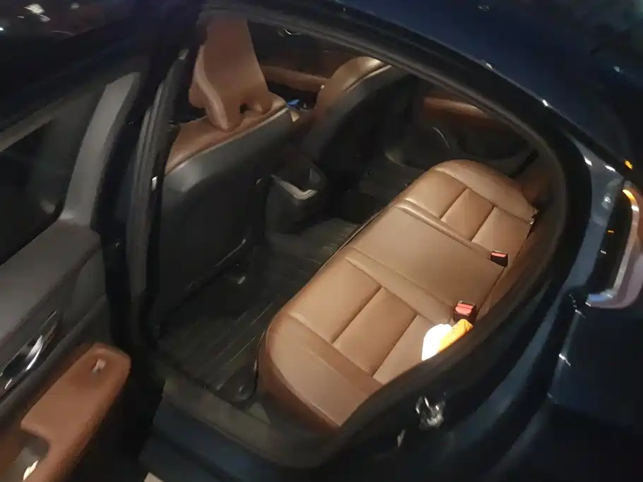 Volvo S60 — миниатюра 10