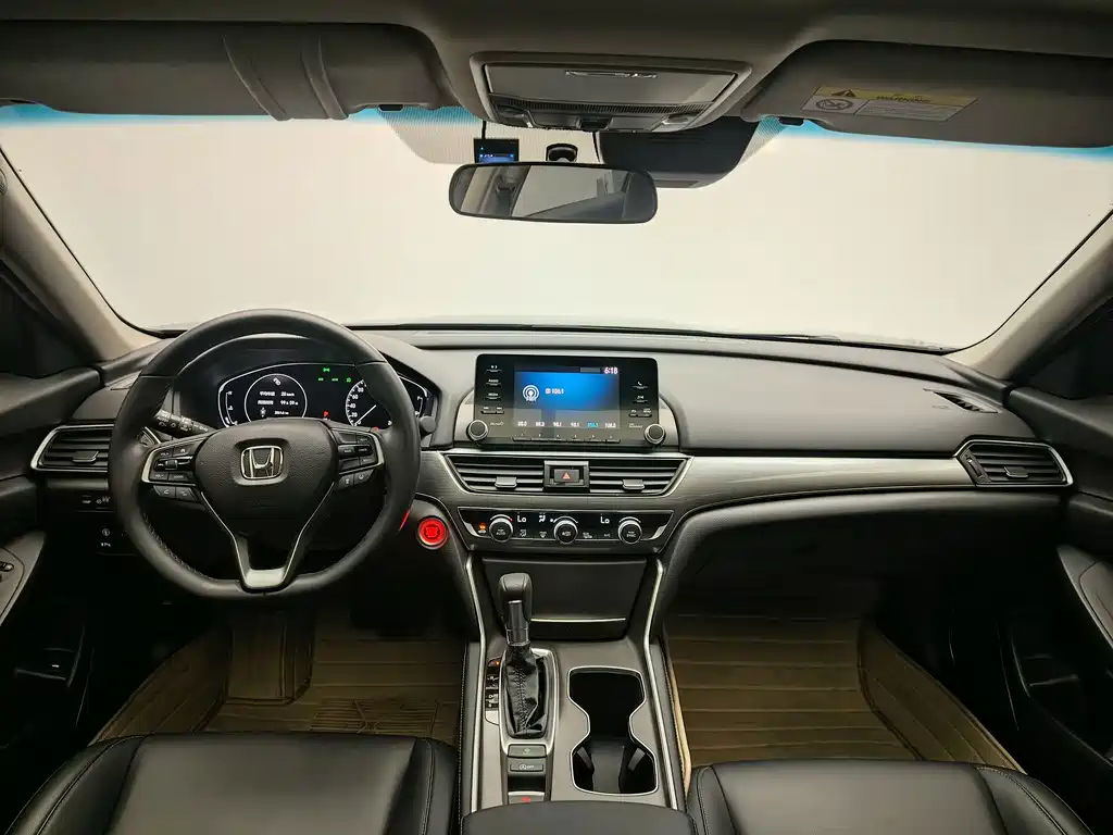 Honda Accord — миниатюра 9