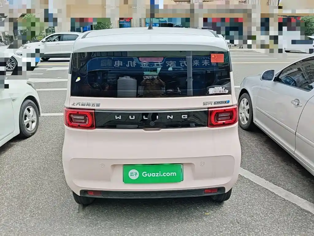 Wuling MINIEV — миниатюра 6