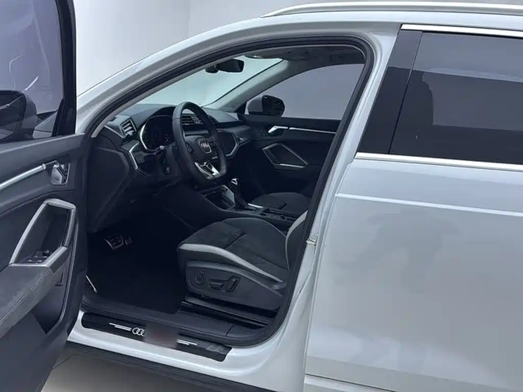 Audi Q3 — миниатюра 16