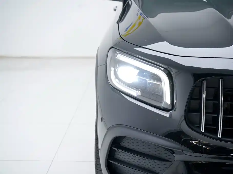 Mercedes-Benz GLB AMG — миниатюра 14