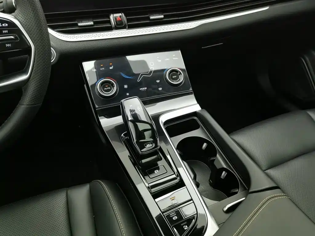 Bestune B70 — миниатюра 13
