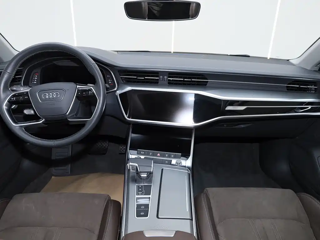 Audi A7L 2024 45TFSI S-line