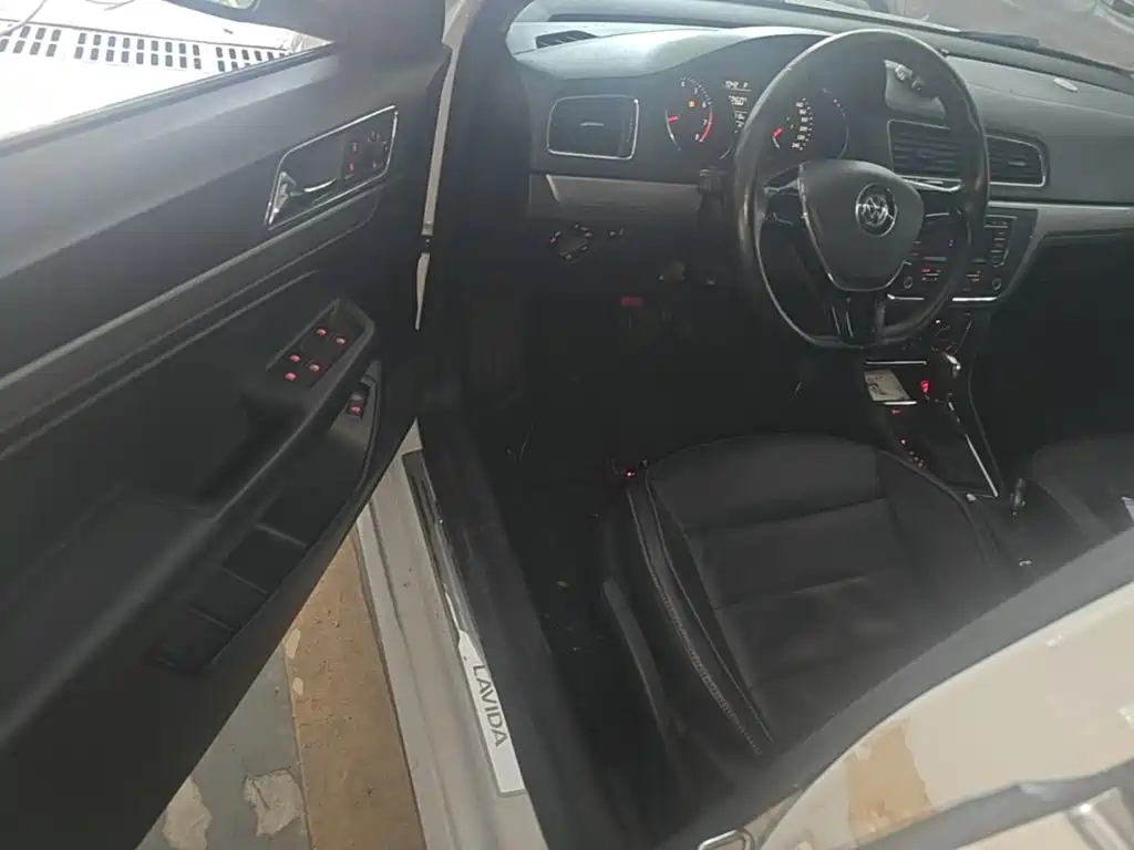Volkswagen Lavida — миниатюра 16