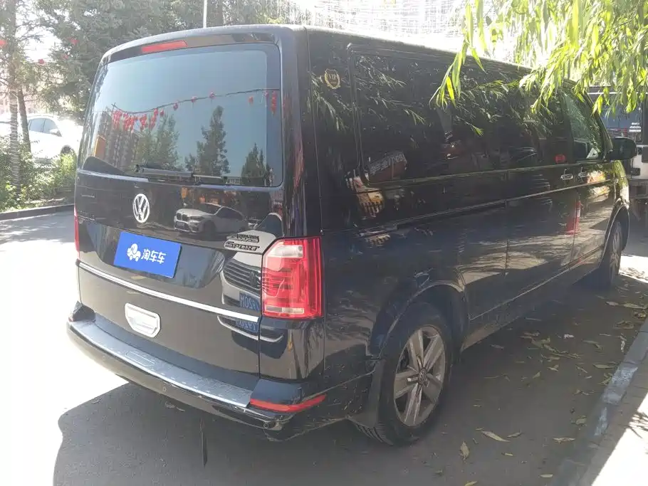 Volkswagen Caravelle — миниатюра 3