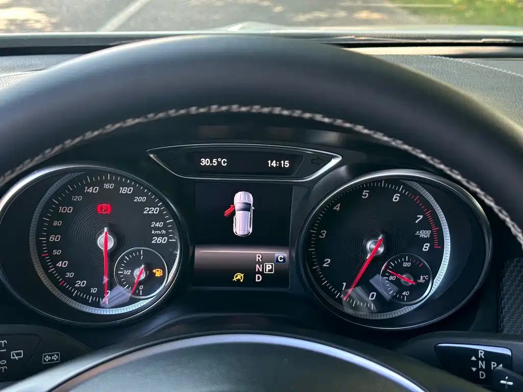 Mercedes-Benz GLA — миниатюра 9