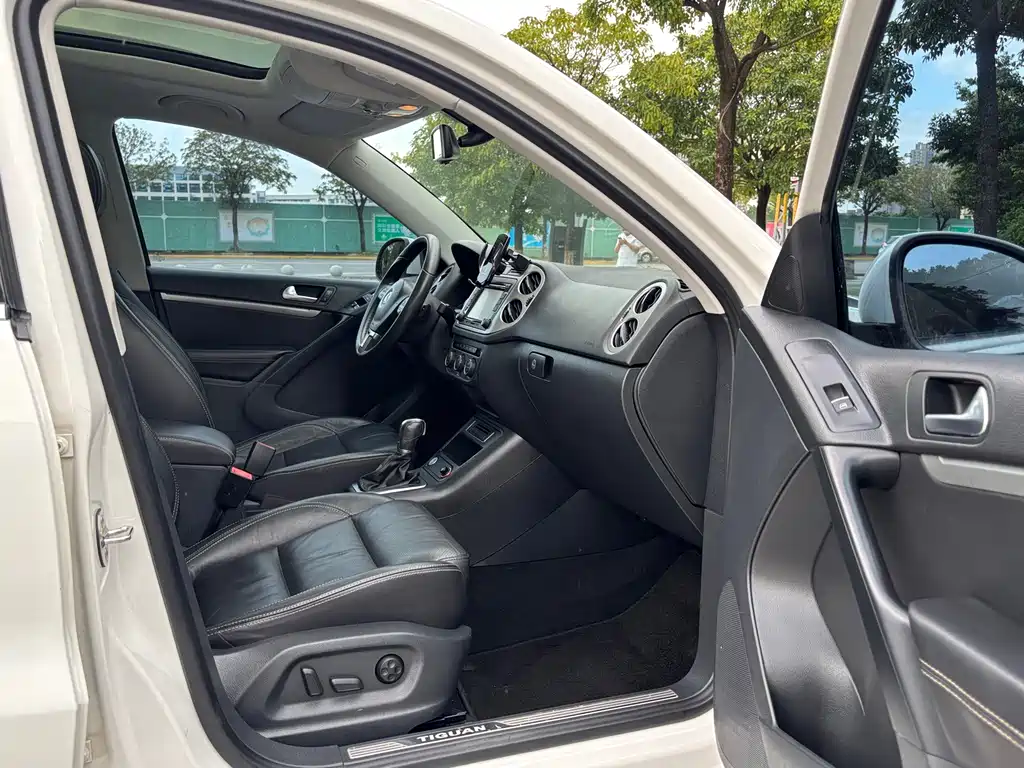 Volkswagen Tiguan — миниатюра 6