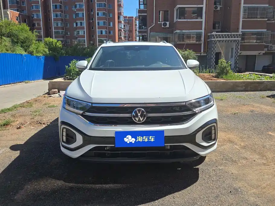 Volkswagen T-Roc — миниатюра 2