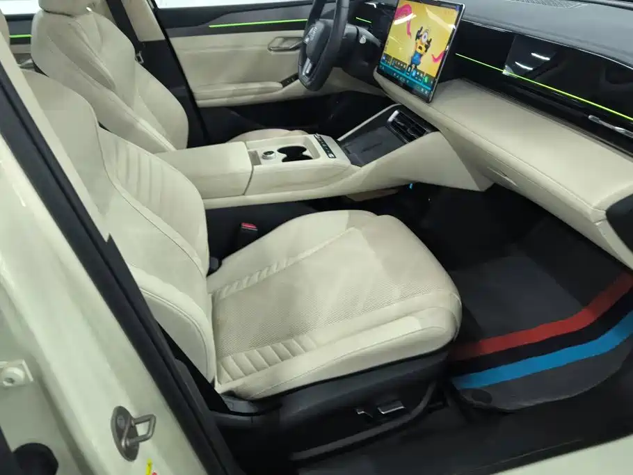 BYD Qin L — миниатюра 8
