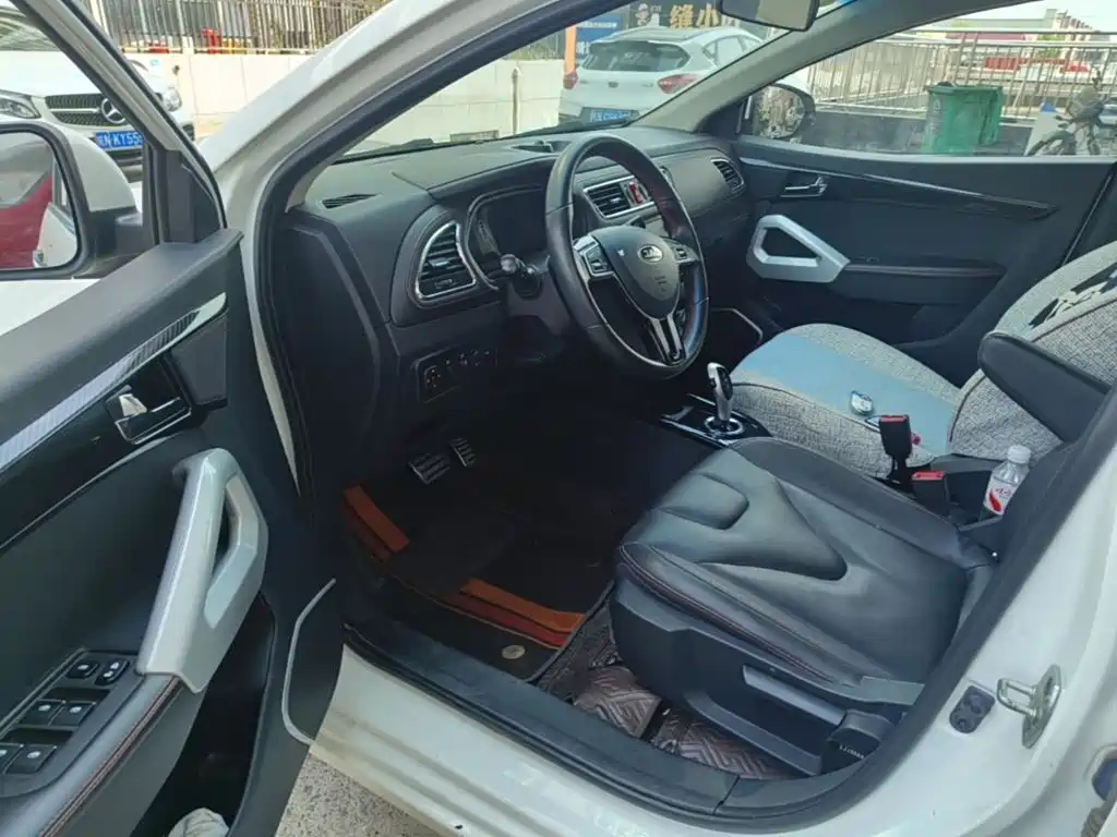 JAC JAC iEV7S — миниатюра 16