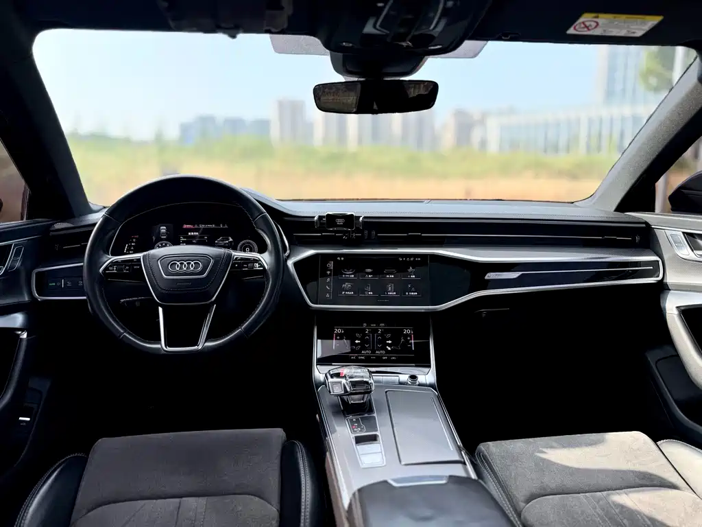 Audi A6L — миниатюра 9