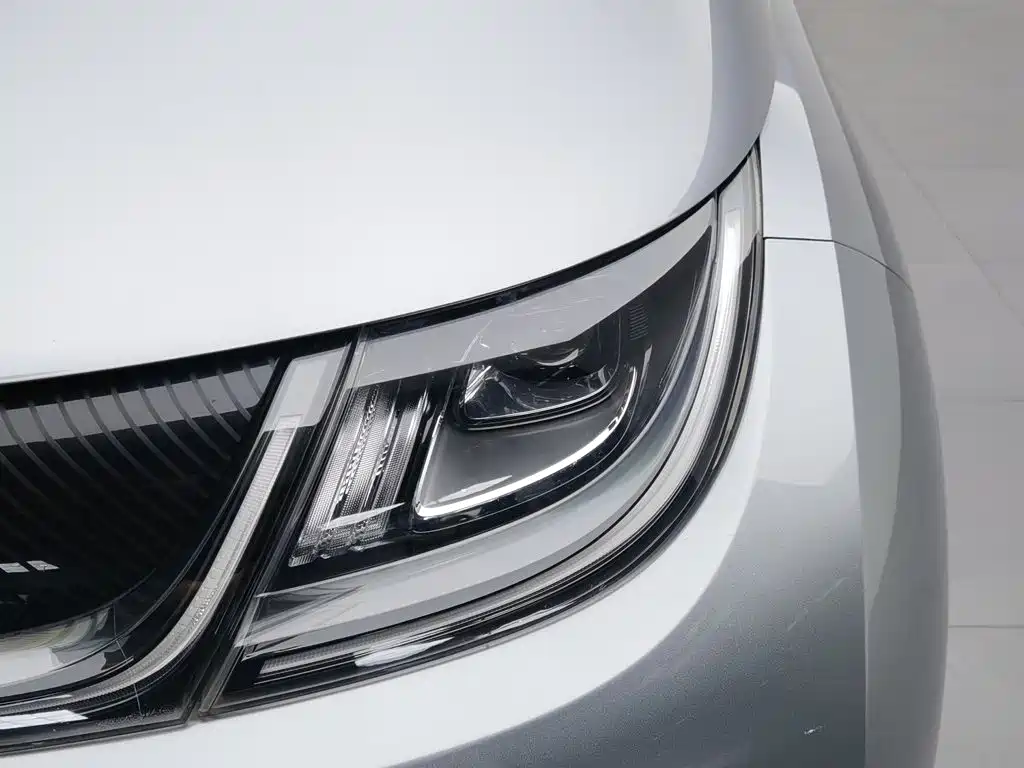 BYD Dolphin — миниатюра 7