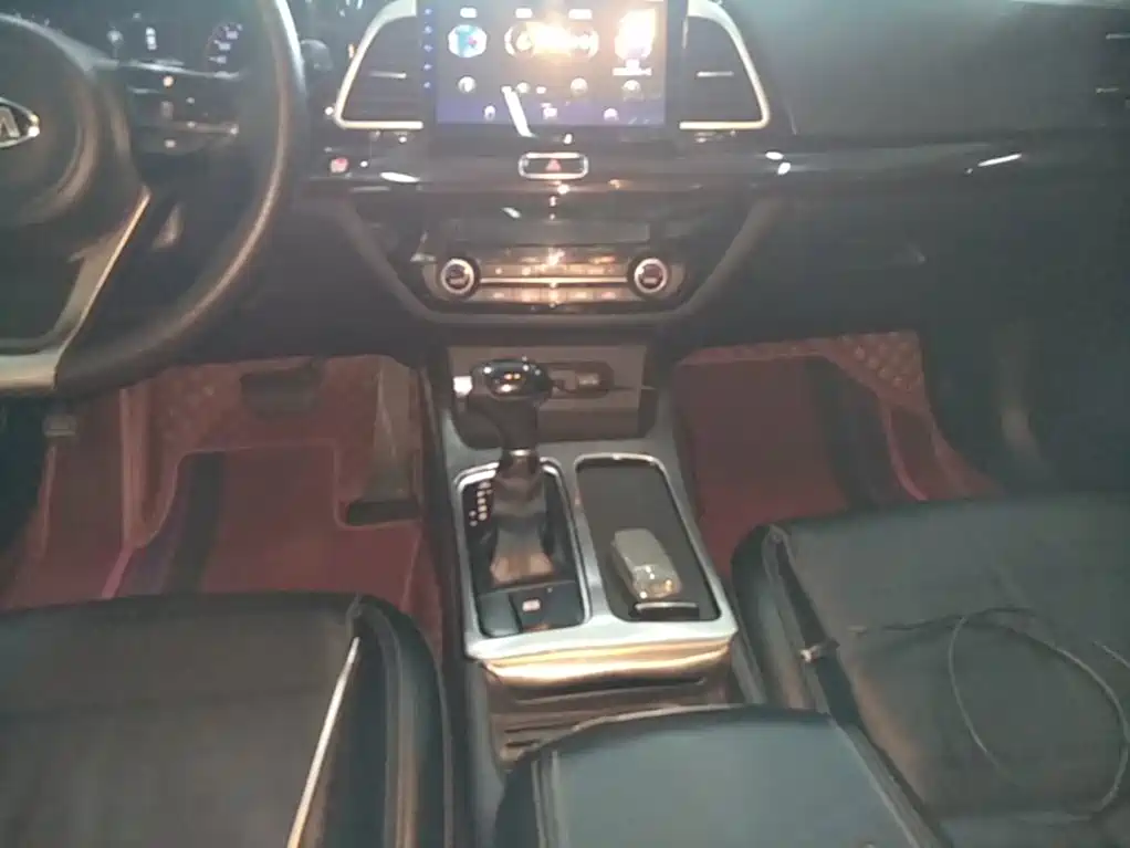 Kia K4 — миниатюра 14