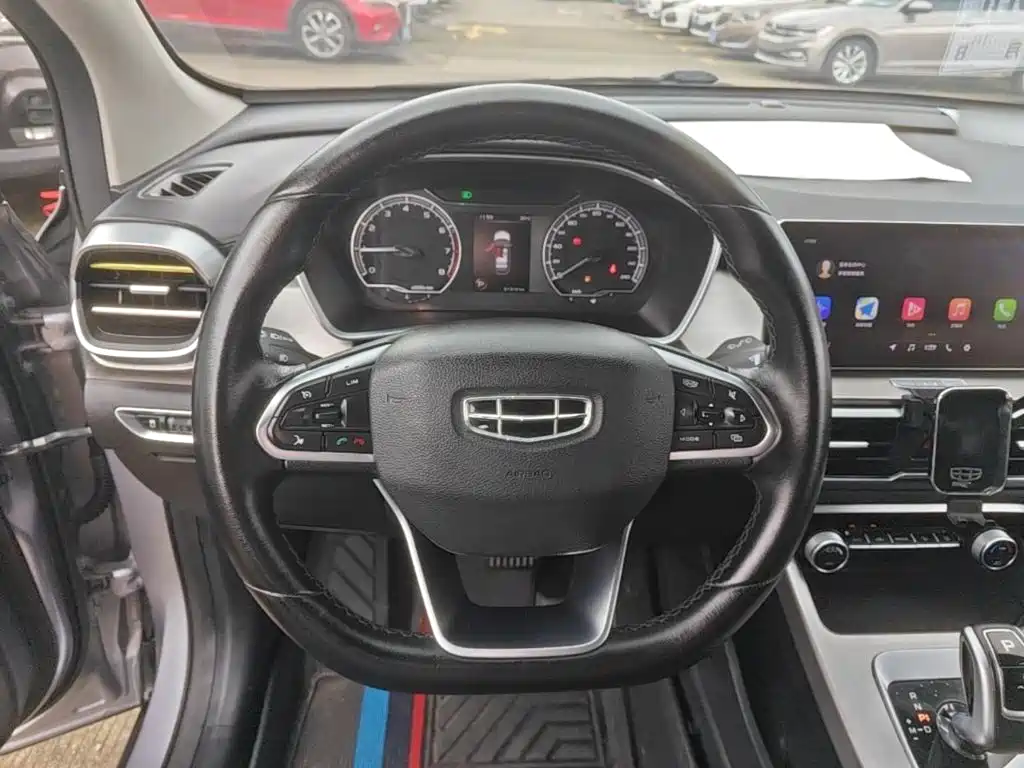 Geely Binyue — миниатюра 11