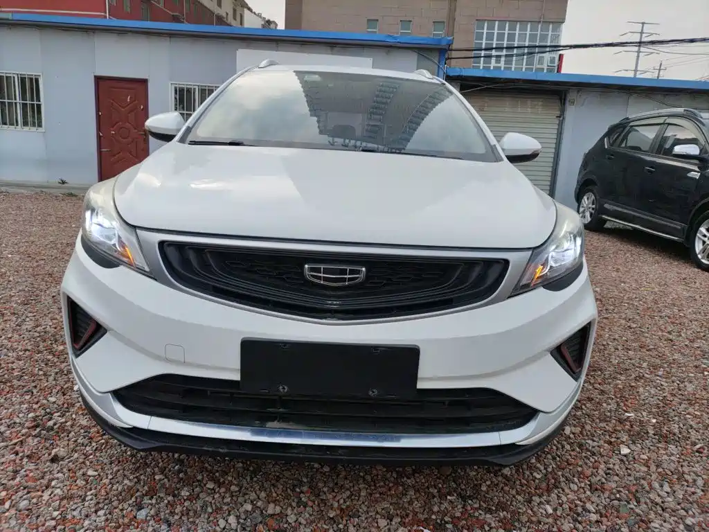 Geely Emgrand GS — миниатюра 3