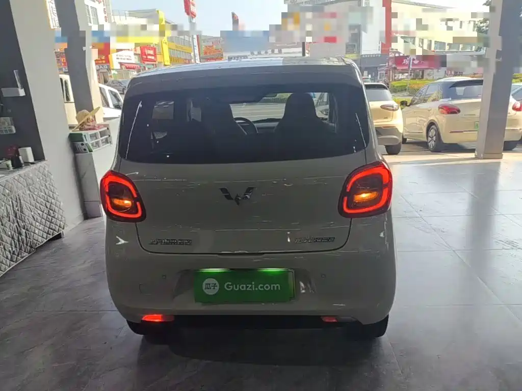 Wuling MINIEV — миниатюра 6
