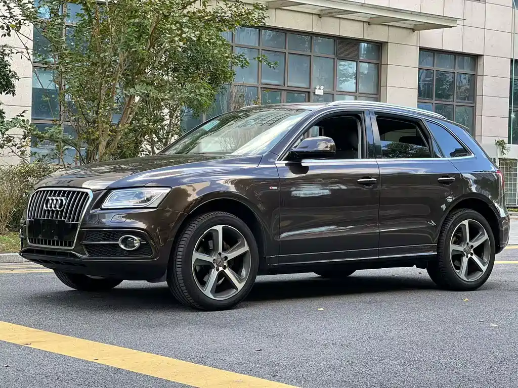 Audi Q5 — миниатюра 2