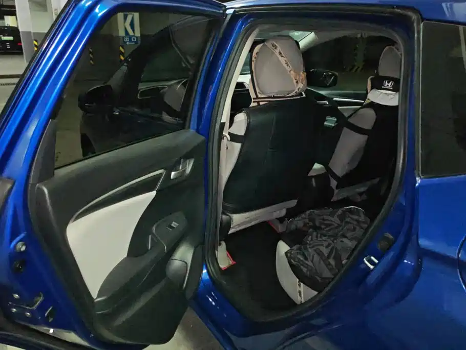 Honda Fit — миниатюра 11