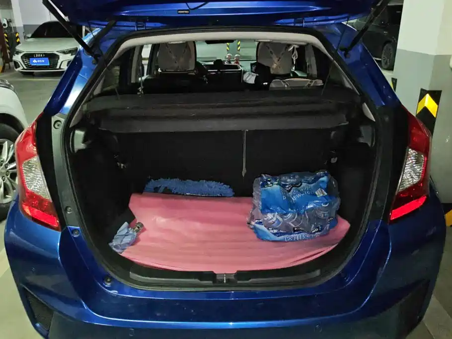 Honda Fit — миниатюра 4