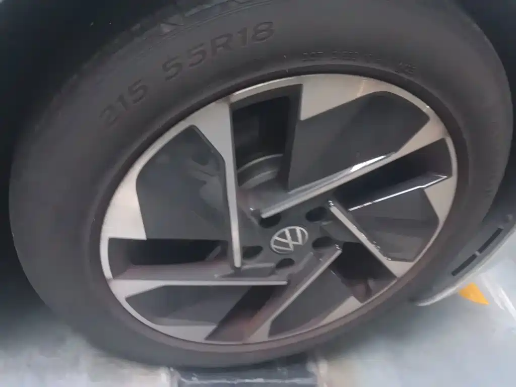 Volkswagen ID.3 — миниатюра 8