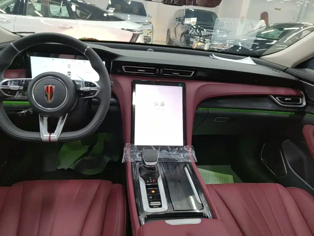 Hongqi Hongqi H5 — миниатюра 13
