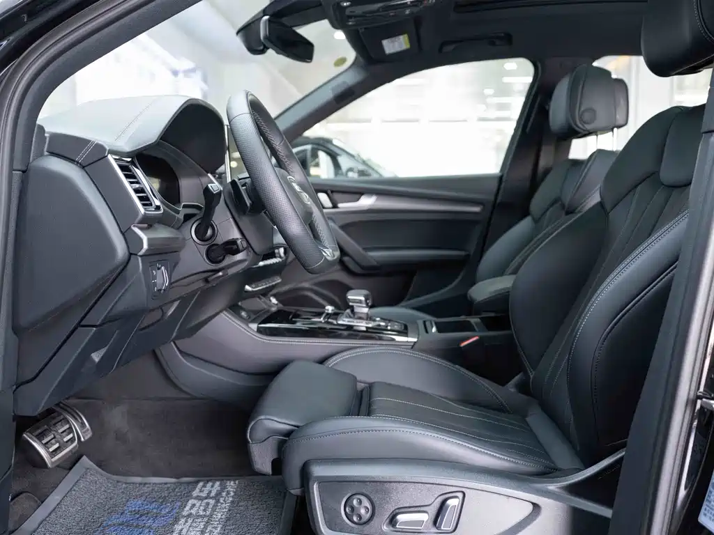 Audi Q5L — миниатюра 14