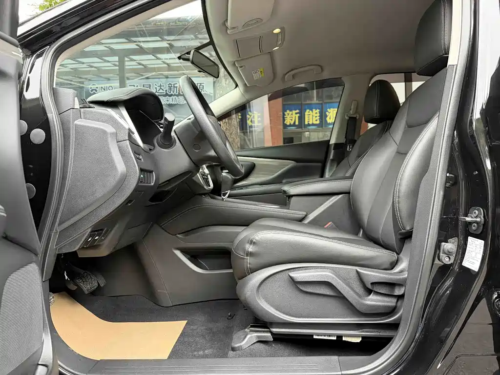 Nissan Murano — миниатюра 6