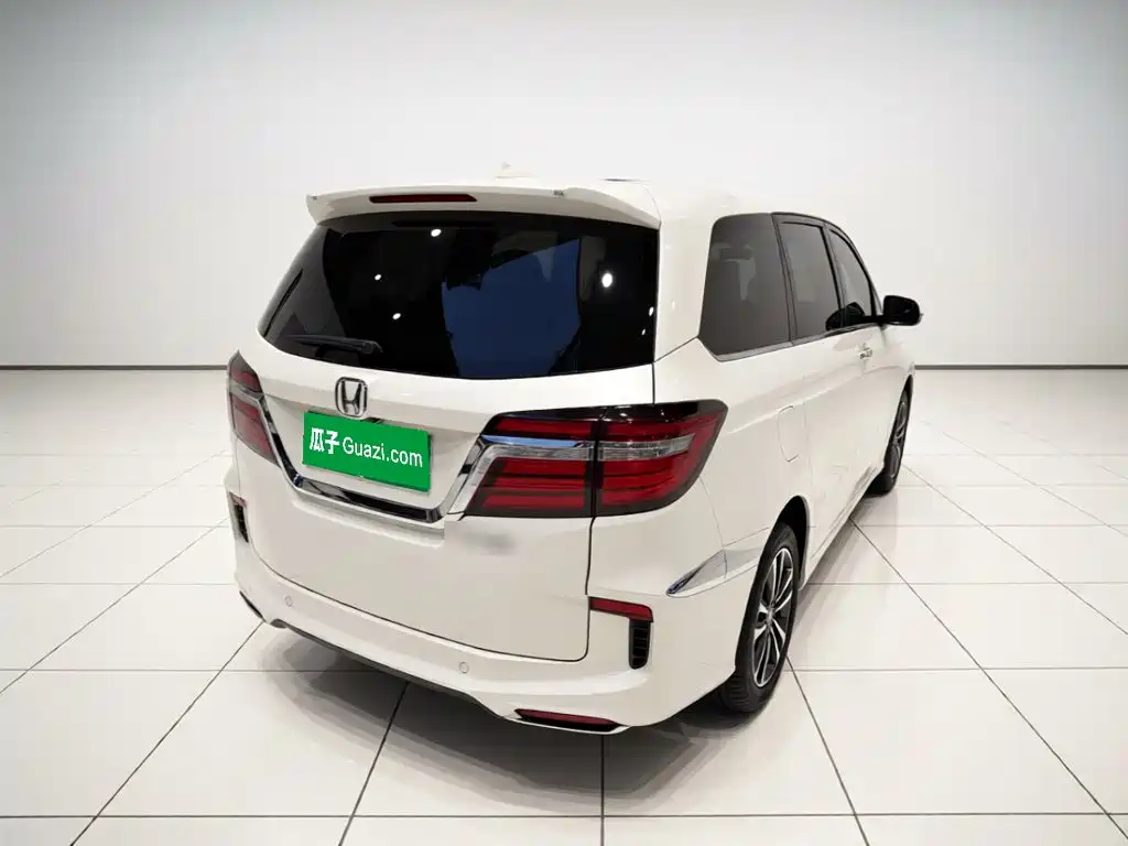 Honda Elysion — миниатюра 4