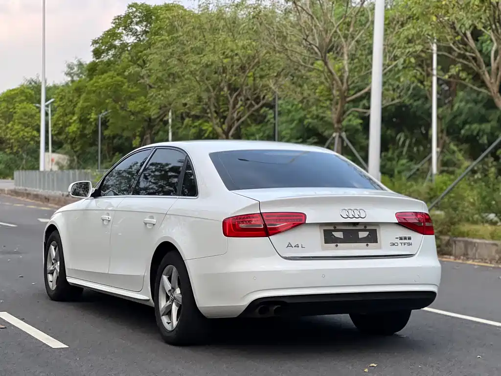 Audi A4L — миниатюра 18