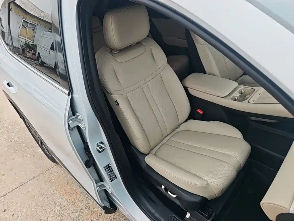 Wuling Xingguang S — миниатюра 25