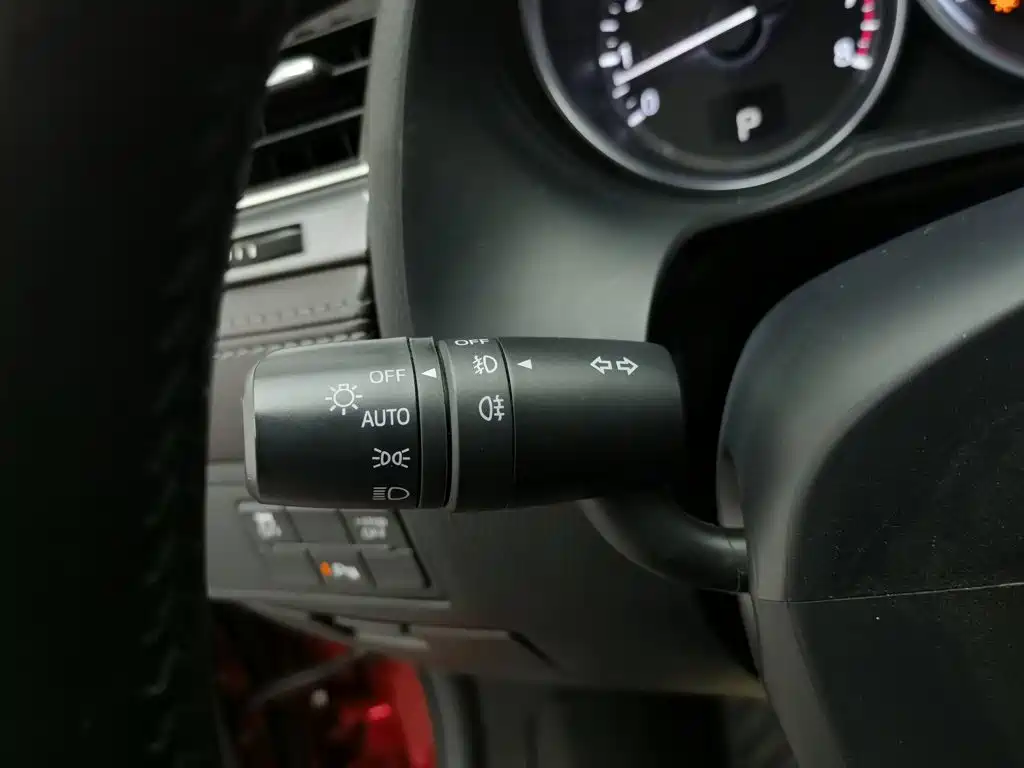 Mazda Atenza — миниатюра 21