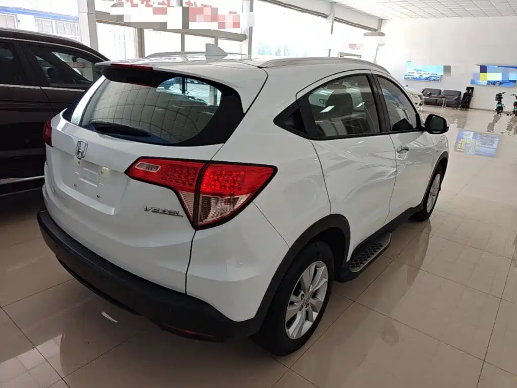 Honda Vezel — миниатюра 7