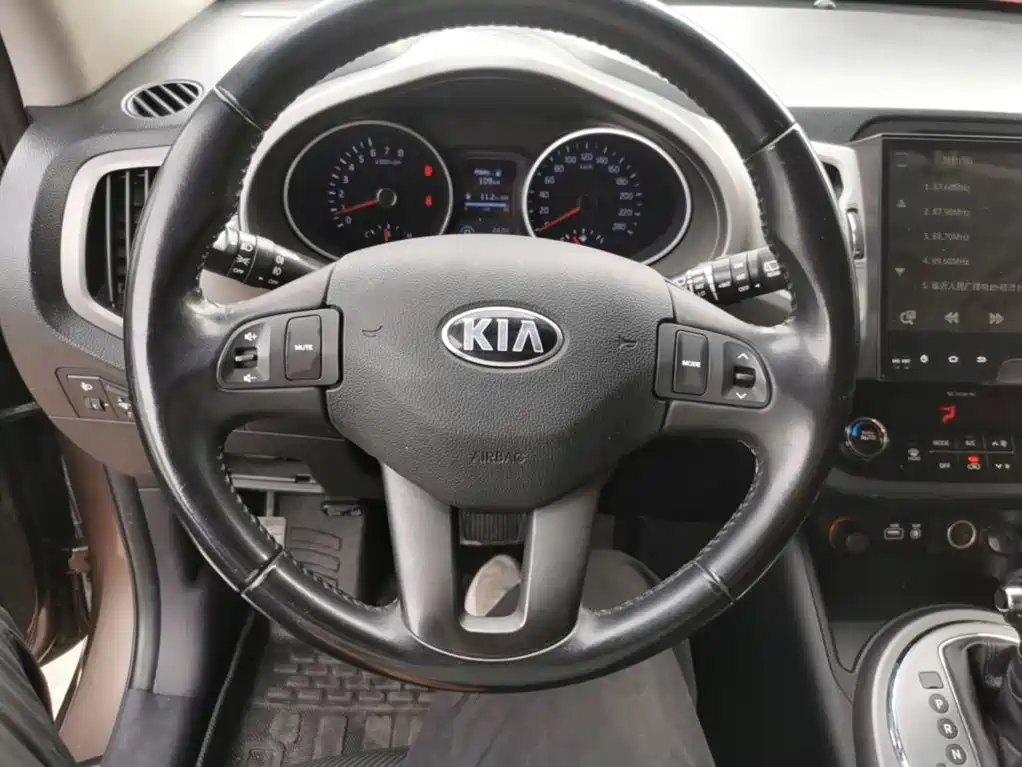 Kia Sportage — миниатюра 11